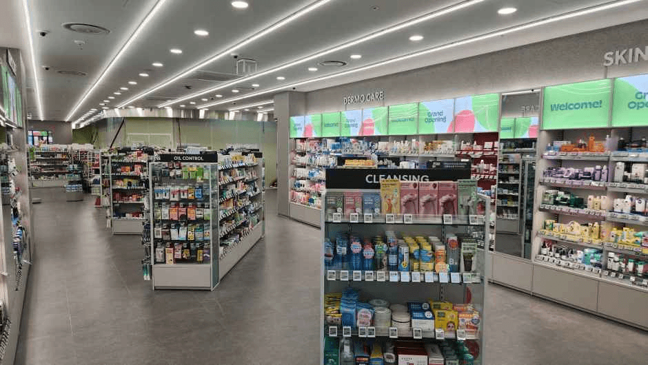 Olive Young - I'Park Mall Yongsan Branch [Tax Refund Shop](올리브영 아이파크몰 용산점)