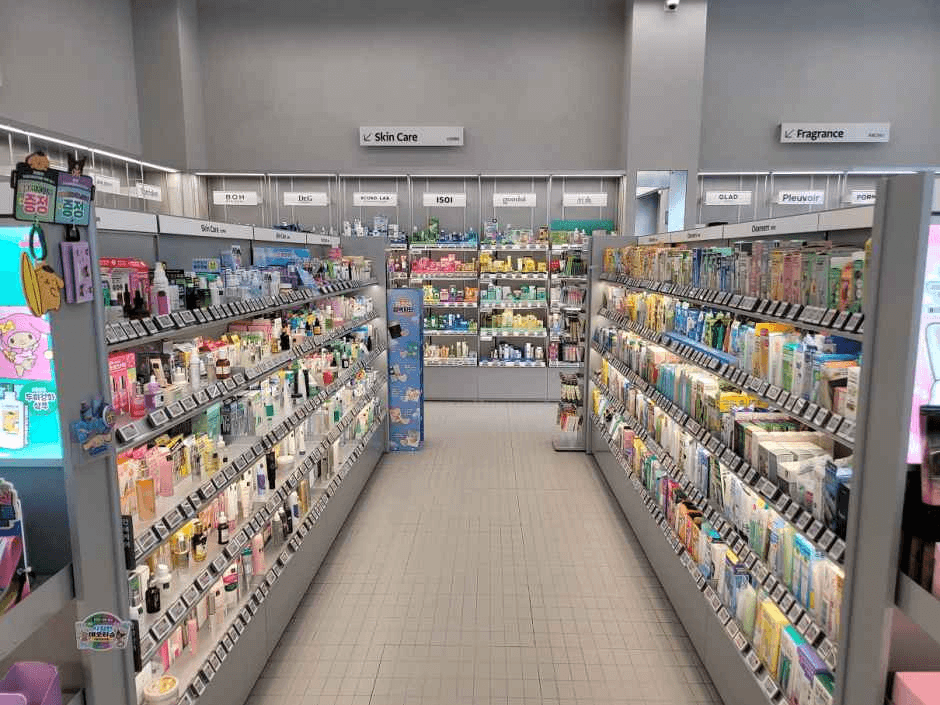 Olive Young - Yongin Dongbaek Branch [Tax Refund Shop](올리브영 용인동백점)