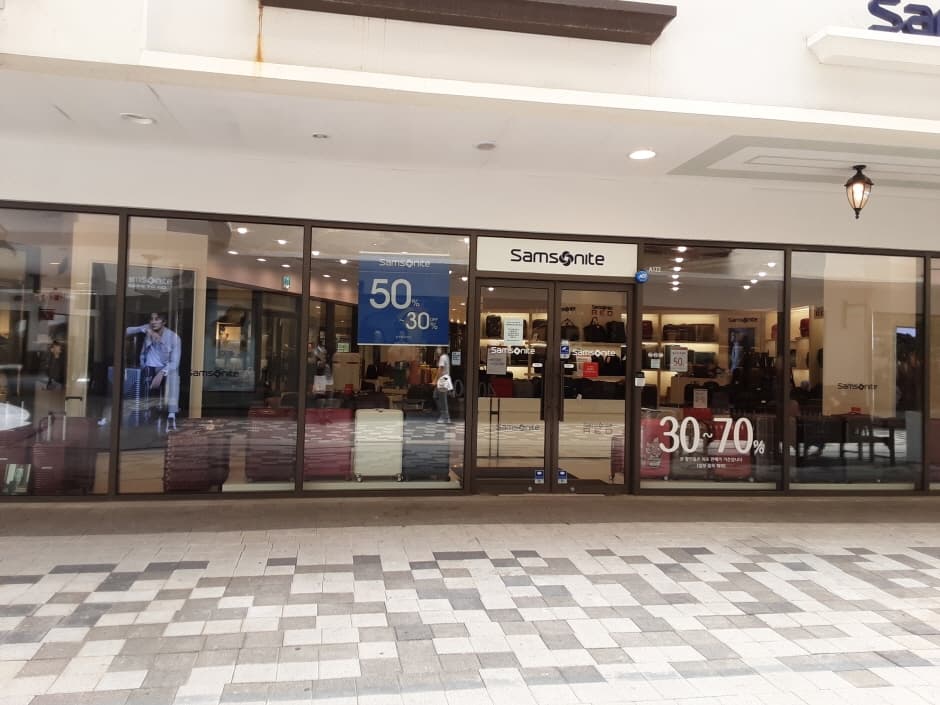 Samsonite - Lotte Premium Outlets Dongbusan Branch [Tax Refund Shop](쌤소나이트 롯데프리미엄아울렛 동부산점)