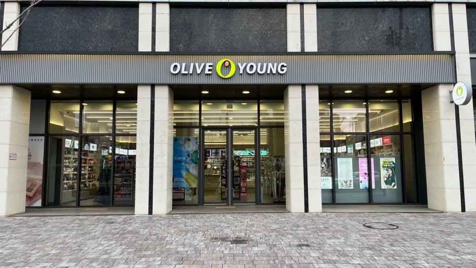 Olive Young Jangwi New Town Branch [Tax Refund Shop](올리브영 장위뉴타운점)