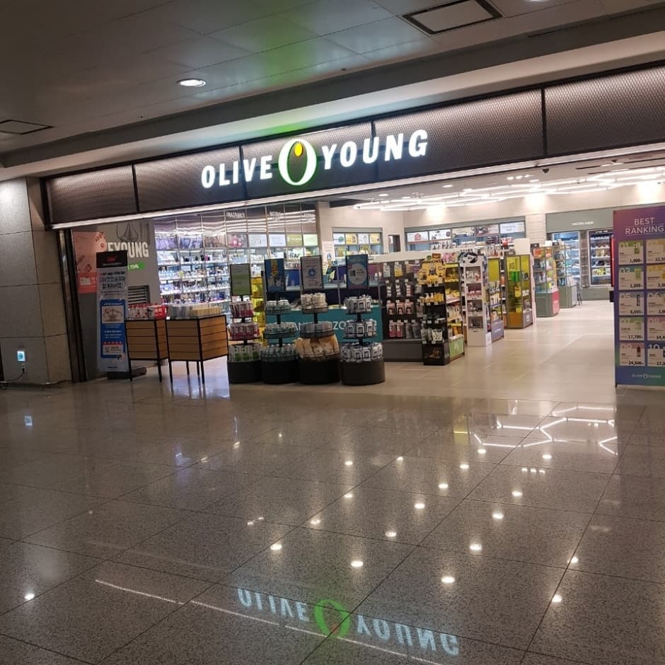 Olive Young - Incheon International Airport First Passenger Terminal Branch [Tax Refund Shop](올리브영 인천공항제1여객터미널점)