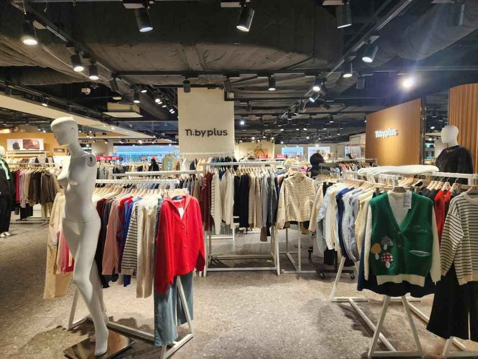 n.by plus - NC Singuro Branch [Tax Refund Shop](엔비플러스 NC 신구로점)