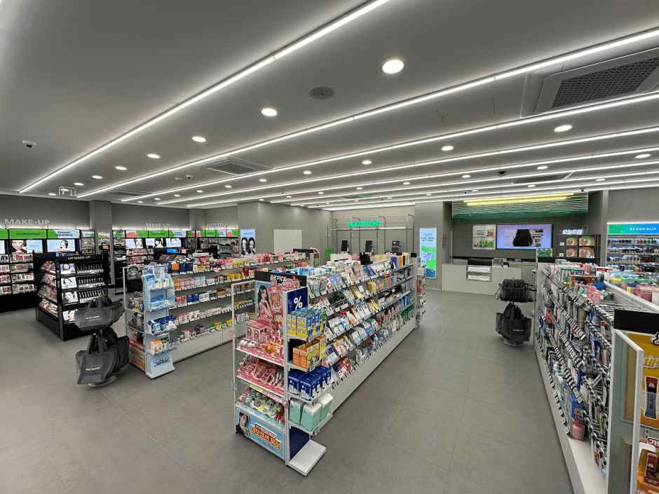 Olive Young Yangsan Sindeokgye Branch [Tax Refund Shop](올리브영 양산신덕계점)