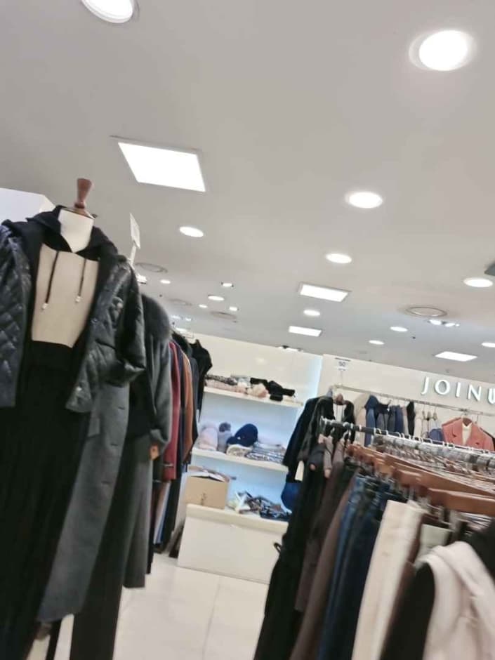 Joinus  - Newcore Outlets - Pyeongchon Branch [Tax Refund Shop](조이너스 뉴코아아울렛 평촌점)