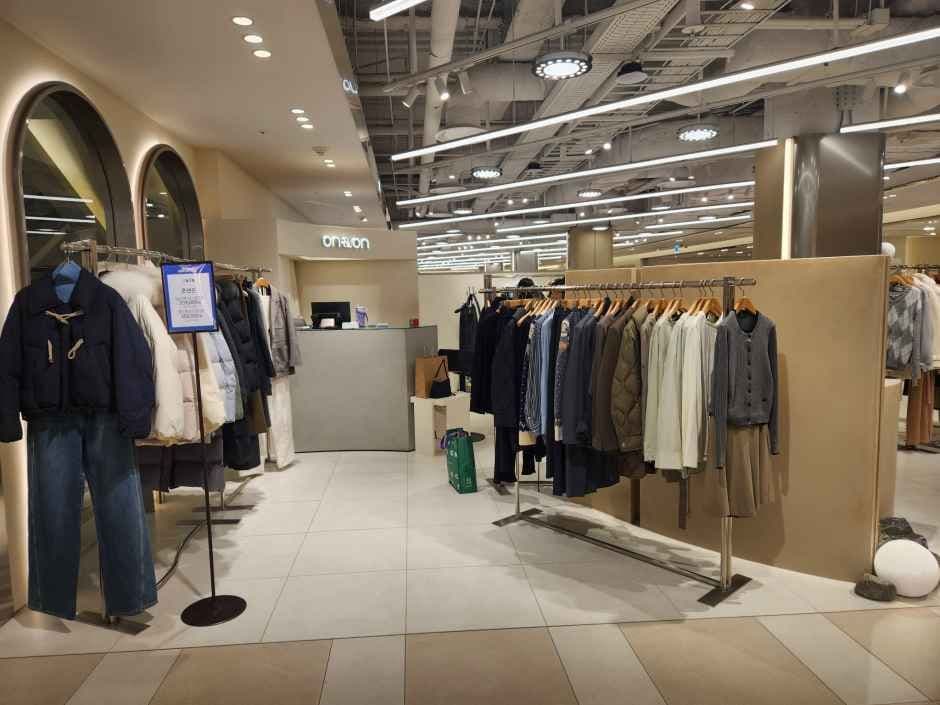 On & On - TIMES SQUARE Branch [Tax Refund Shop](온앤온 타임스퀘어점)