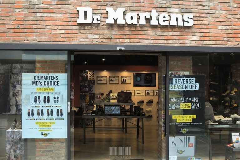 Dr. Martens Myeongdong Branch [Tax Refund Shop](닥터마틴 명동점)