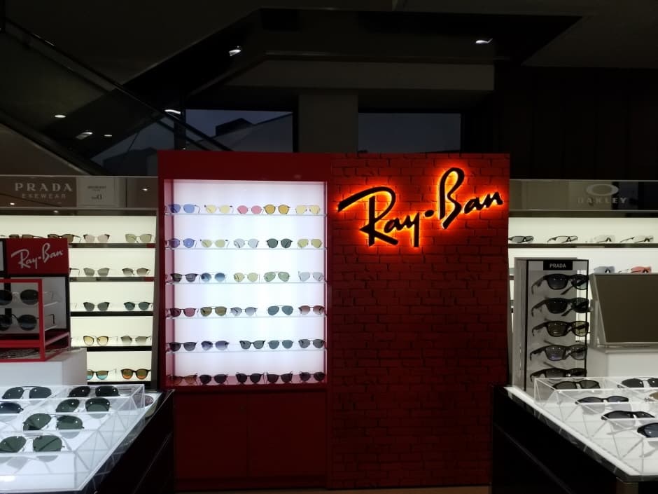 Ray-Ban - Hyundai Premium Outlets Gimpo Branch [Tax Refund Shop](레이벤 현대프리미엄아울렛 김포점)