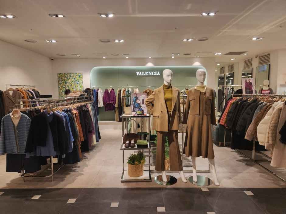 Valencia - NC Singuro Branch [Tax Refund Shop](발렌시아 NC 신구로점)