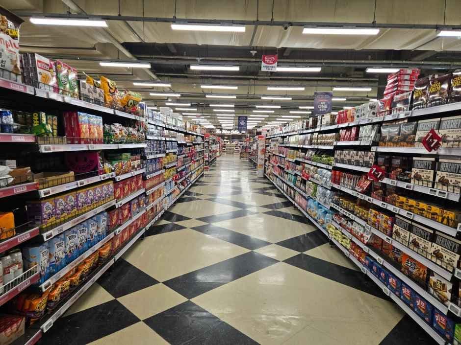 Homeplus Stores - Yatap Branch [Tax Refund Shop] (홈플러스스토어즈 야탑)