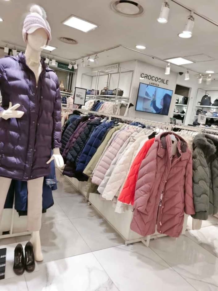 Crocodile - Newcore Outlets - Pyeongchon Branch [Tax Refund Shop](크로커다일 뉴코아아울렛 평촌점)