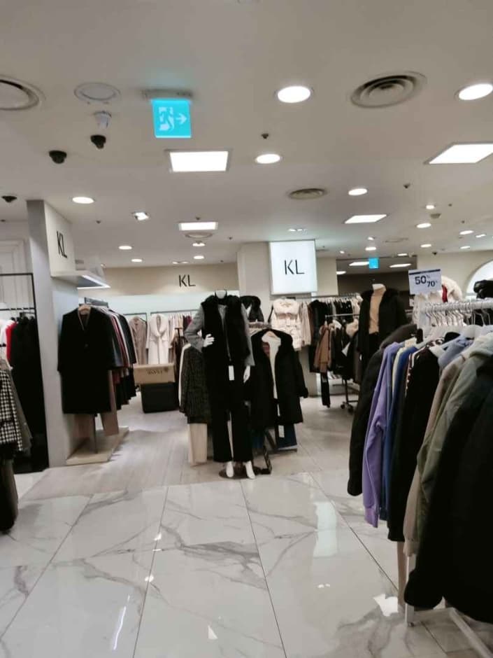 KL - Newcore Outlets - Pyeongchon Branch [Tax Refund Shop](KL 뉴코아아울렛 평촌점)