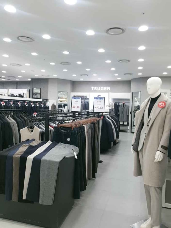 Trugen - MODA Outlet Incheon Branch [Tax Refund Shop]  (트루젠 모다아울렛 인천점)(트루젠 모다아울렛 인천점)