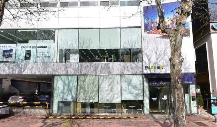 Samsung Store Bangbae [Tax Refund Shop](삼성스토어 방배)