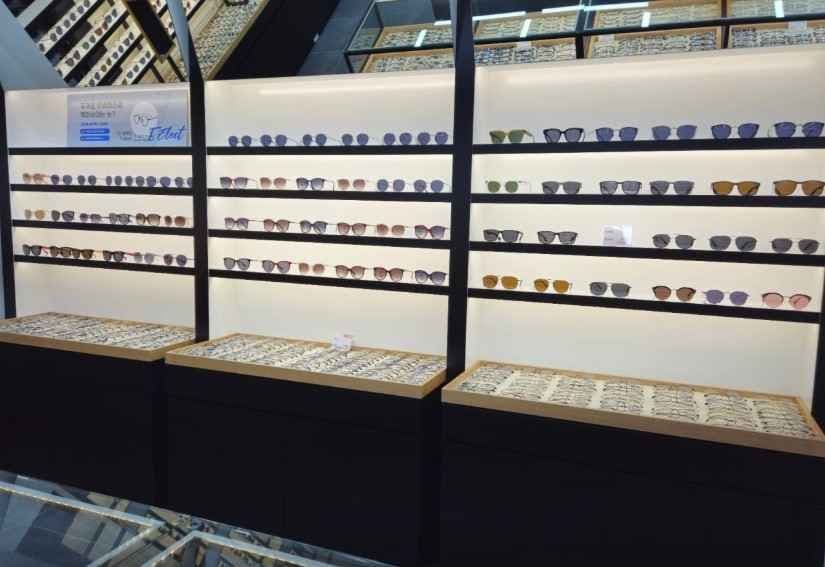 Top50 Glasses Hwaseong City Hall Branch[Tax Refund Shop](으뜸50안경 화성시청점)