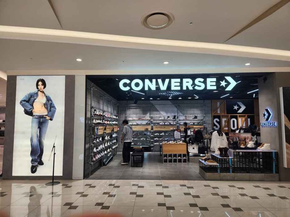 Converse - TIMES SQUARE Branch [Tax Refund Shop](컨버스 타임스퀘어점)