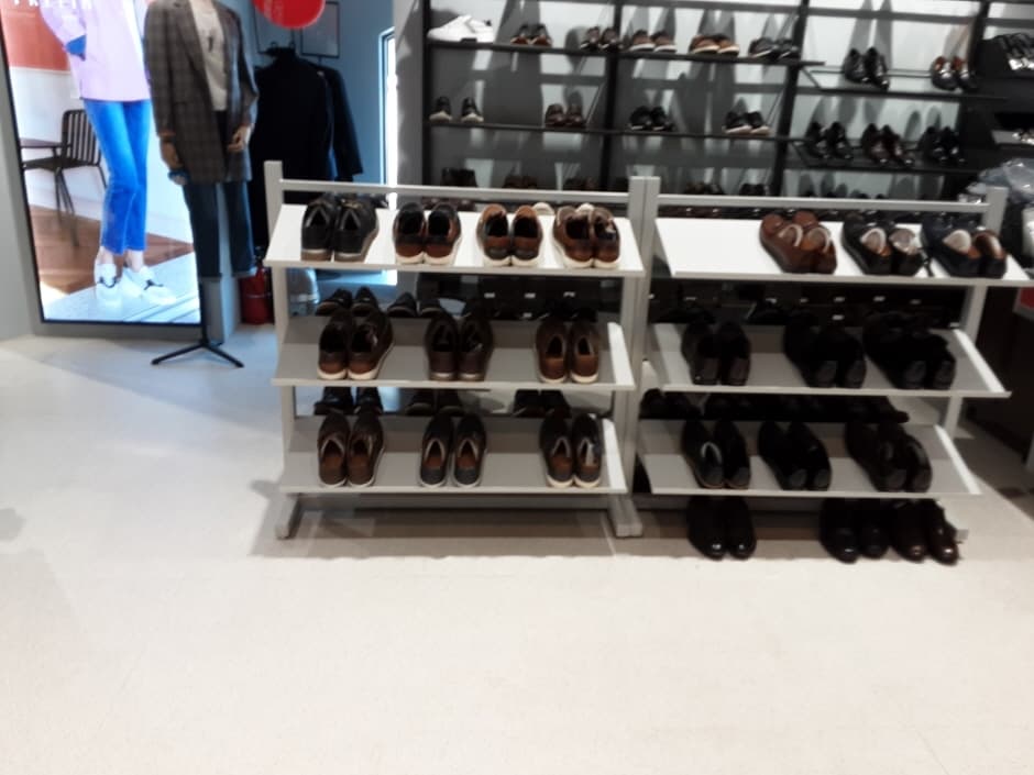 Parkland - Lotte Premium Outlets Dongbusan Branch [Tax Refund Shop](파크랜드 롯데프리미엄아울렛 동부산점)