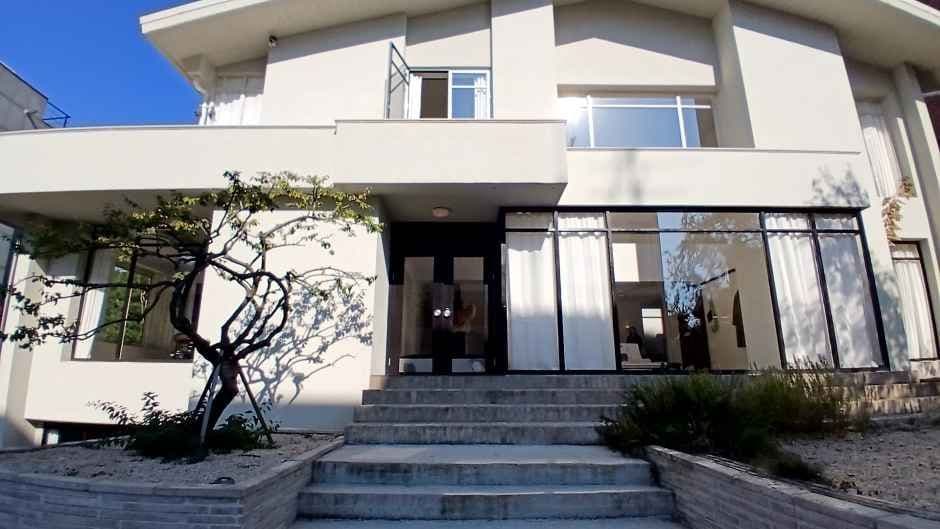 NOTHING WRITTEN & Cafe Corner [Tax Refund Shop](NOTHING WRITTEN & Cafe Corner)