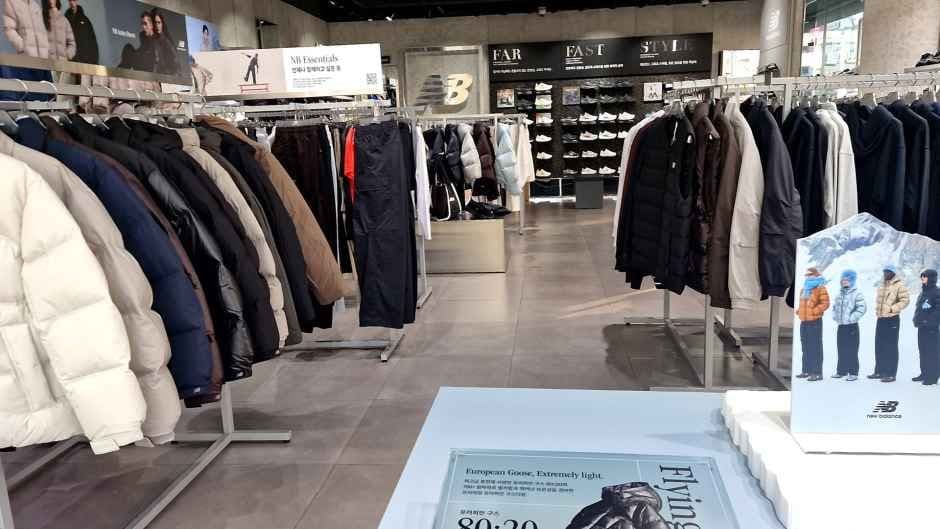 New Balance Sihwa Branch [Tax Refund Shop](뉴발란스 시화점)