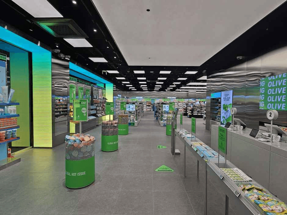 Olive Young - Hongik Univ. Station Branch [Tax Refund Shop] (올리브영 홍대입구역)