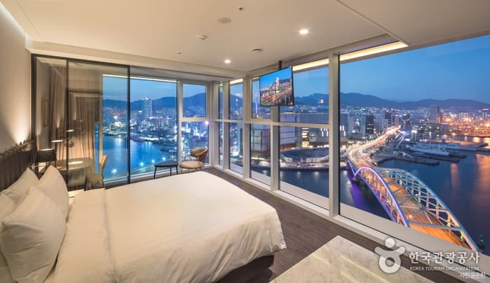 La Valse Hotel Busan (라발스호텔)