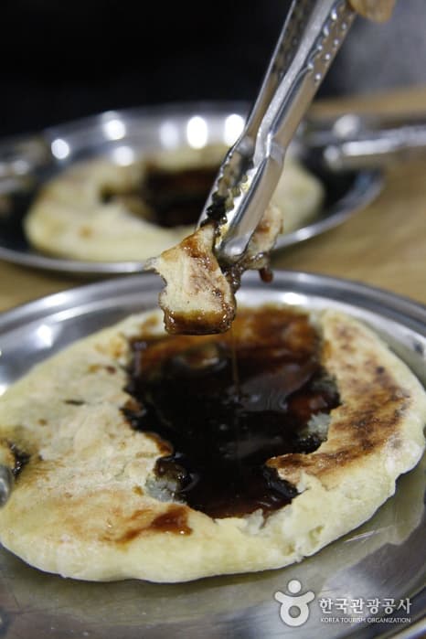 Jungdong Hotteok (중동호떡)