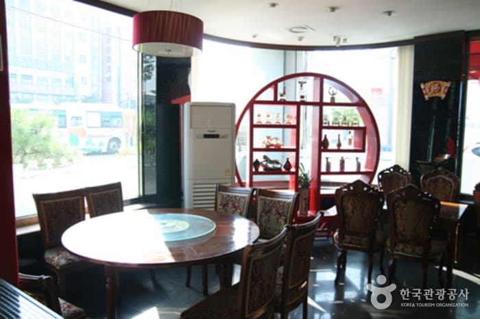 Dongboseong (동보성)