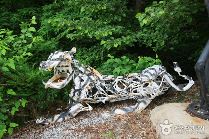 Junk Art Gallery (5Factory) 정크아트갤러리(오대호 아트팩토리)