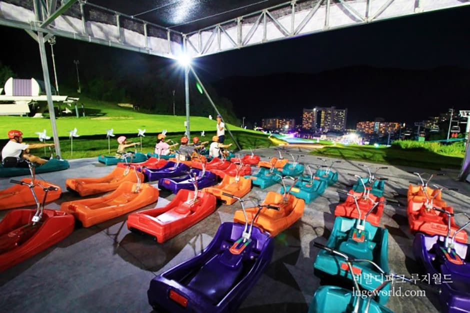 Luge World – Vivaldi Park (루지월드–대명비발디파크)