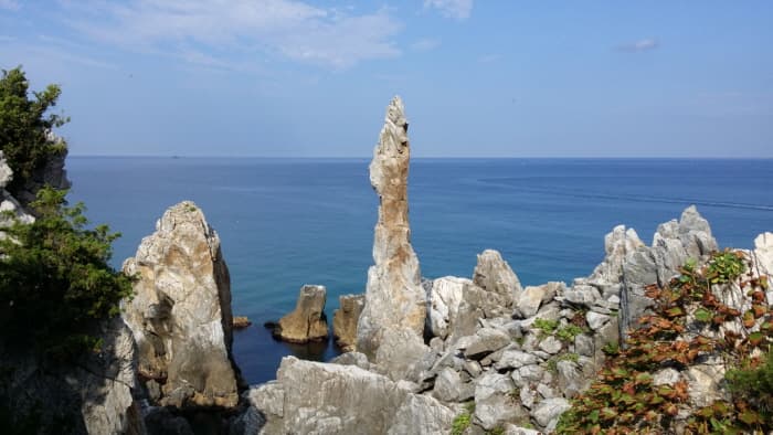 Chuam Chotdaebawi Rock (추암 촛대바위)