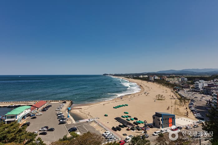 Naksan Beach (낙산해수욕장)