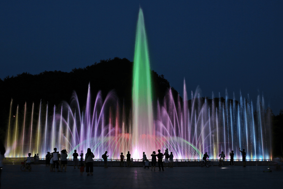Naejangsan Cultural Tourism Musical Fountain (내장산 문화관광 음악분수)