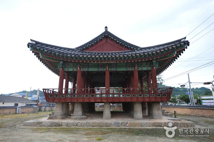 Pihyangjeong Pavilion (정읍 피향정)