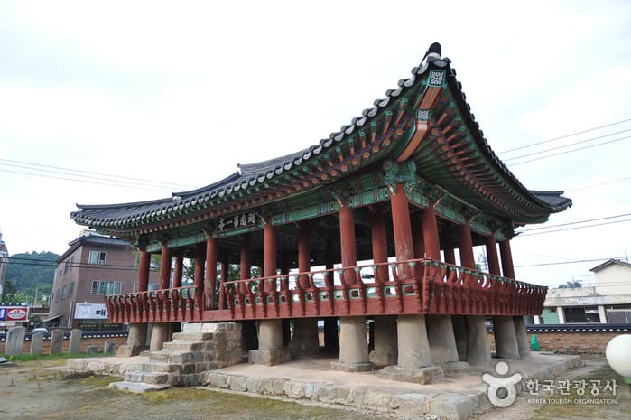Pihyangjeong Pavilion (정읍 피향정)