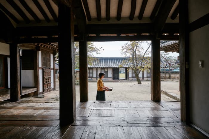 Naju Moksanaea (나주목사내아)