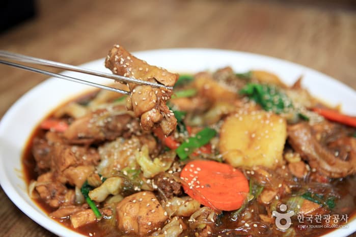 Andong Market Jjimdak Alley (안동시장 찜닭골목)