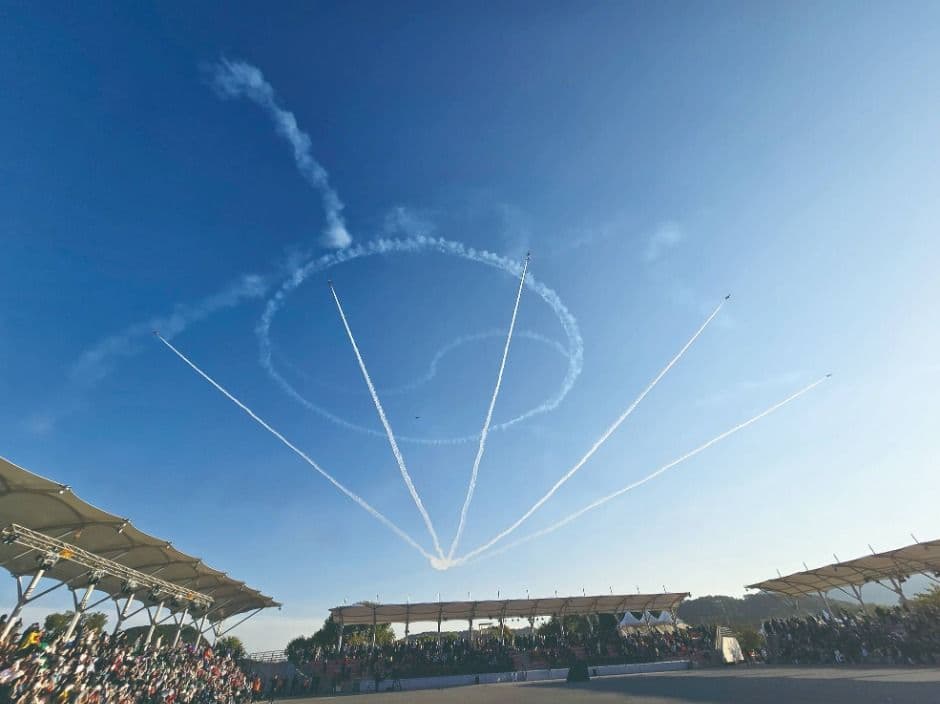 Gyeryong Military Culture Festival (계룡軍문화축제)