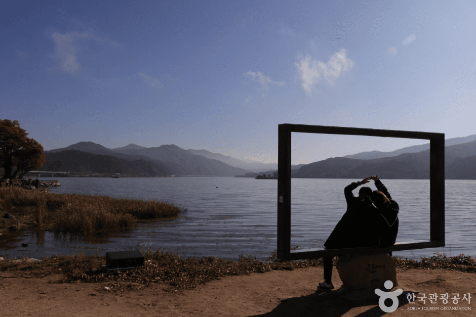 Yangpyeong Dumulmeori (양평 두물머리)