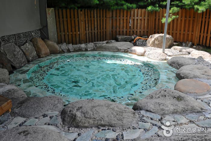 Yeoju Spa (여주온천)