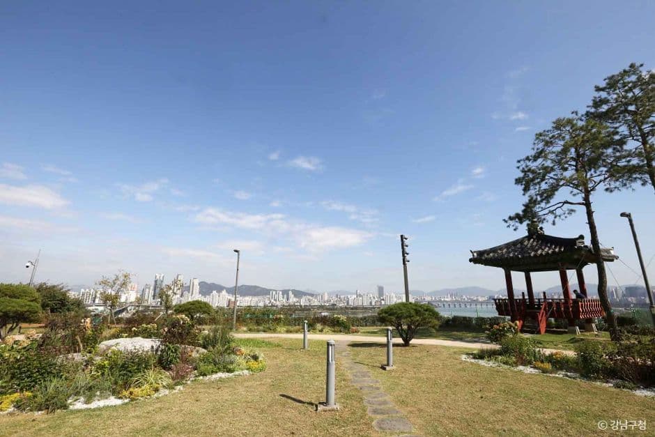 Samseong Sunrise Park (삼성해맞이공원)