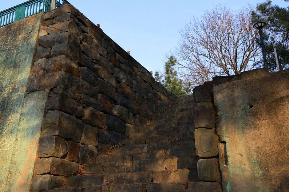 Jeongnimsa Temple Site & Sabi-gil (정림사지와 사비길)