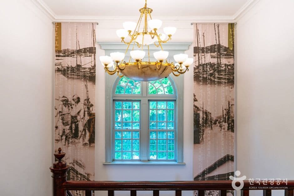 Mokpo Modern History Museum - Hall No. 1 (목포근대역사관 1관)